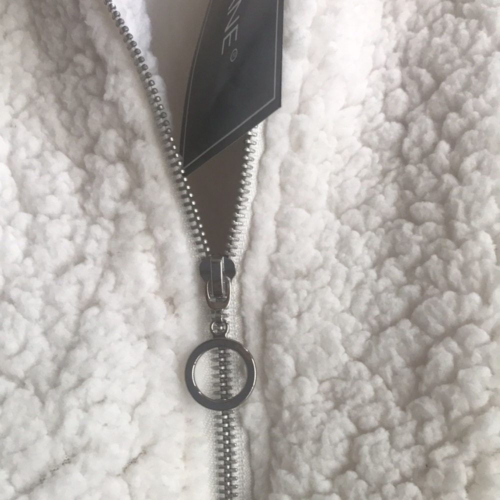 Teddy Jacket - Picture 4 of 5
